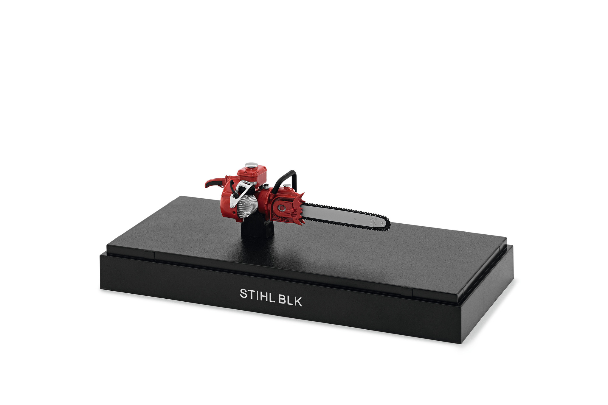 Historyczny model pilarki, typ BLK