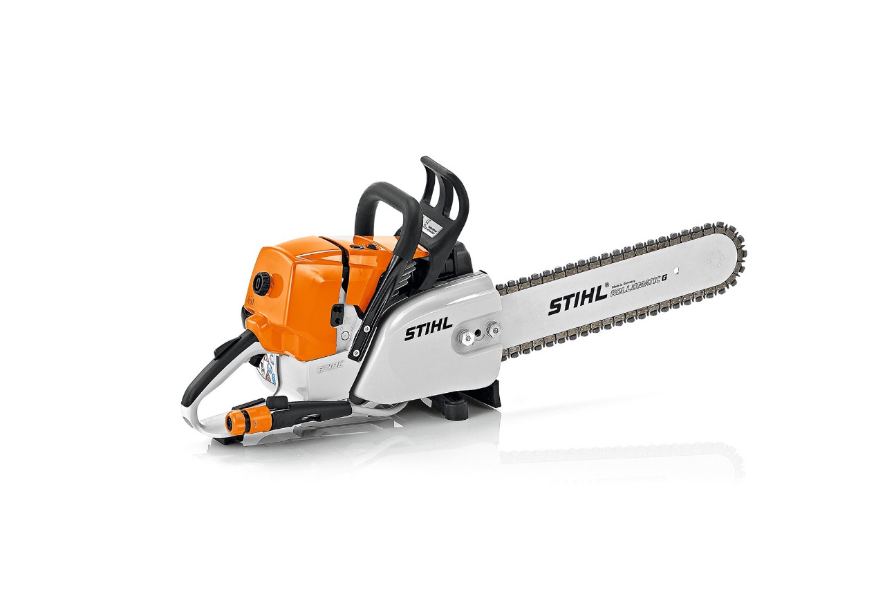 Przecinarka do skał STIHL GS 461 na białym tle